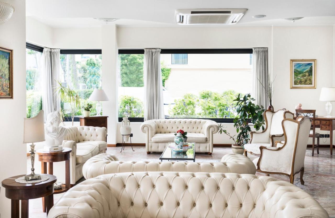 Hotel Apollo Riccione Eksteriør bilde