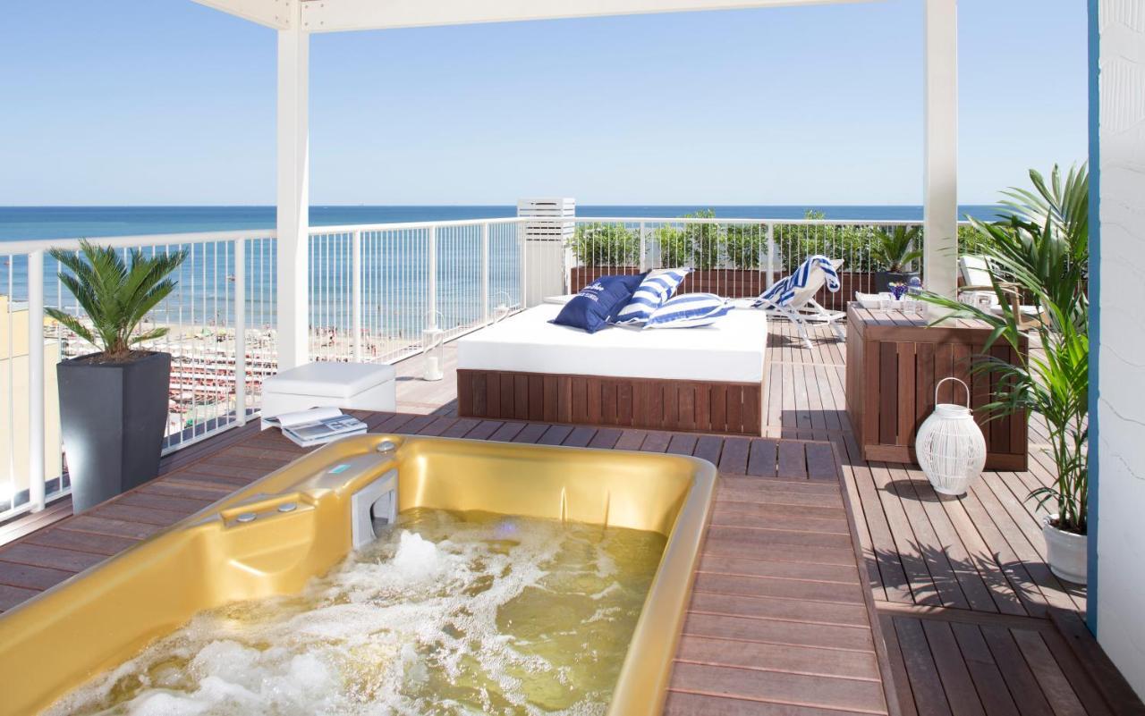 Hotel Apollo Riccione Eksteriør bilde