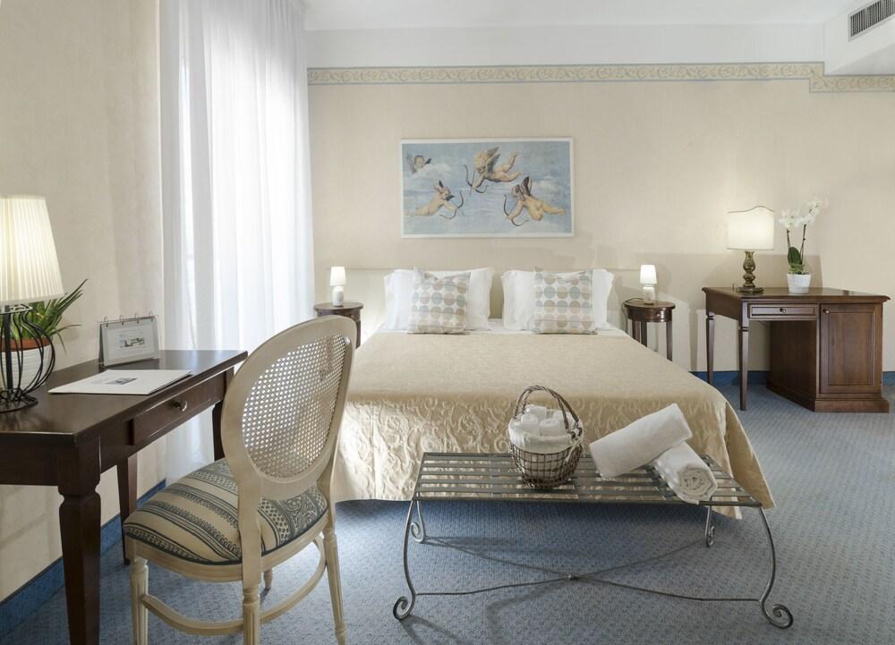 Hotel Apollo Riccione Eksteriør bilde