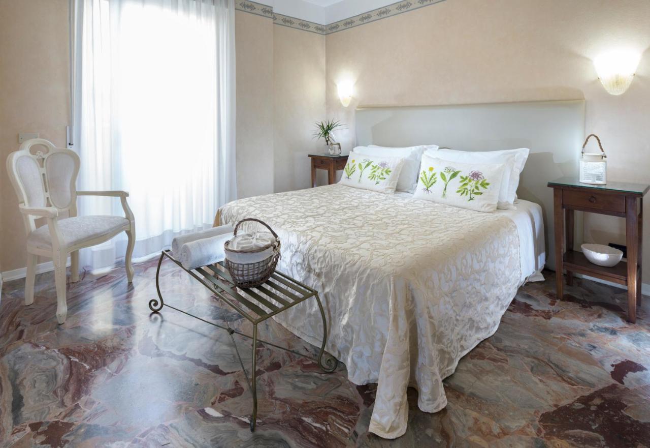 Hotel Apollo Riccione Eksteriør bilde