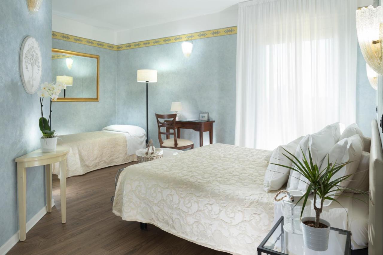 Hotel Apollo Riccione Eksteriør bilde